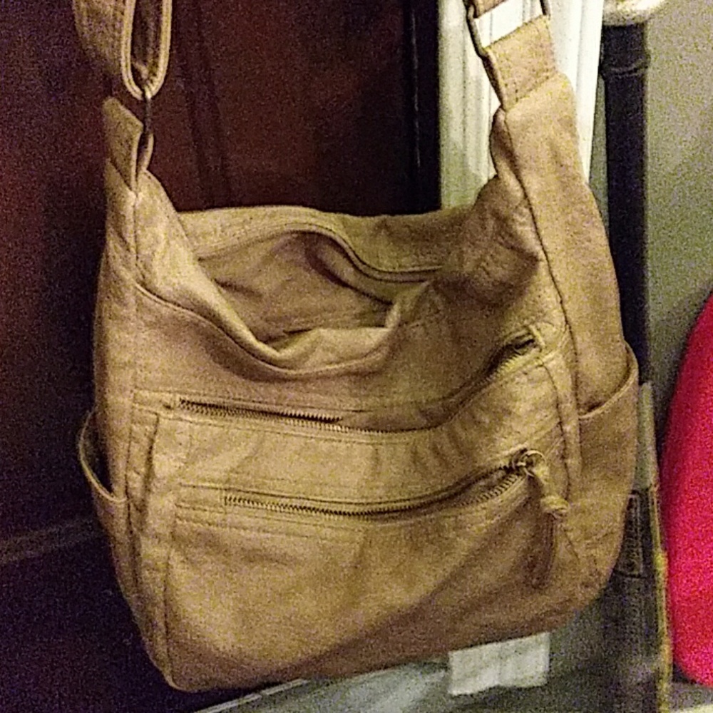 Purse - Picture 2 of 4